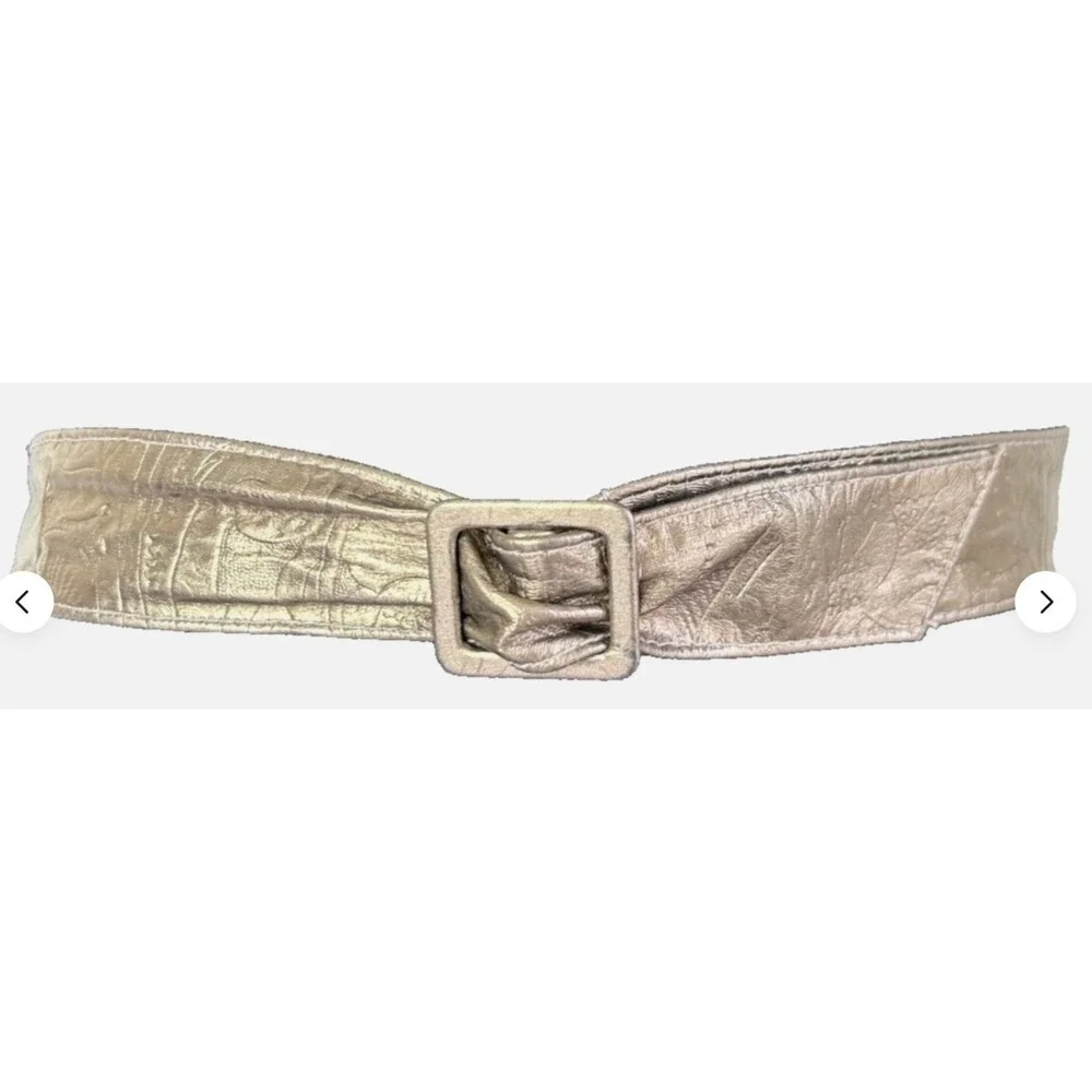 Astor vintage embossed